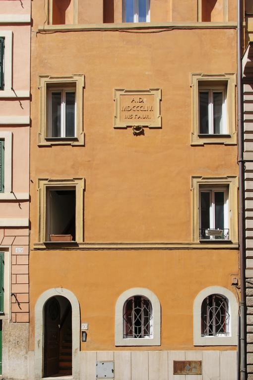 Old Trevi Apartments Roma Exterior foto
